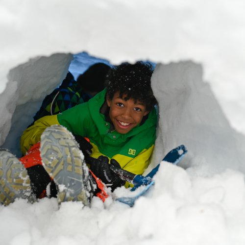 <img alt="" src="/images/1/d/e/2/7/1de275c793d18959f052c3416d0da7dc6324a1d5-schneetag2024-37-von-43.jpg?alt" />